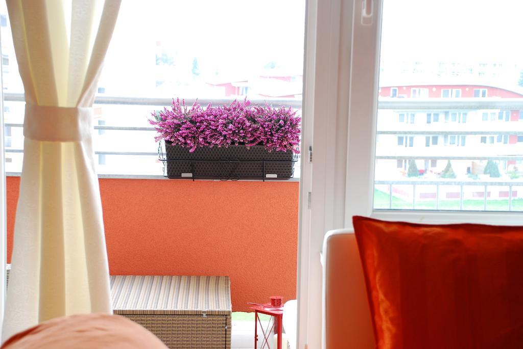 A Nice Place To Stay Apartments Praga Exterior foto